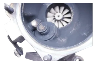 Turbolader Zyl. 5-8 Links Porsche Cayenne Turbo 4.8 9PA 957  94812302653 - Bild 7