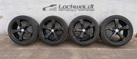 Background image for Audi S5 S4 B8 8T Rotor Felgen Nachbau 8x18 ET35 245/45/18 YSM336