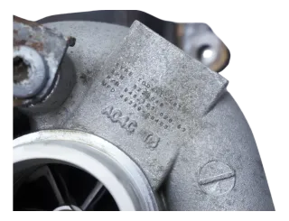 Turbolader Zyl. 5-8 Links Porsche Cayenne Turbo 4.8 9PA 957  94812302653 - Bild 2